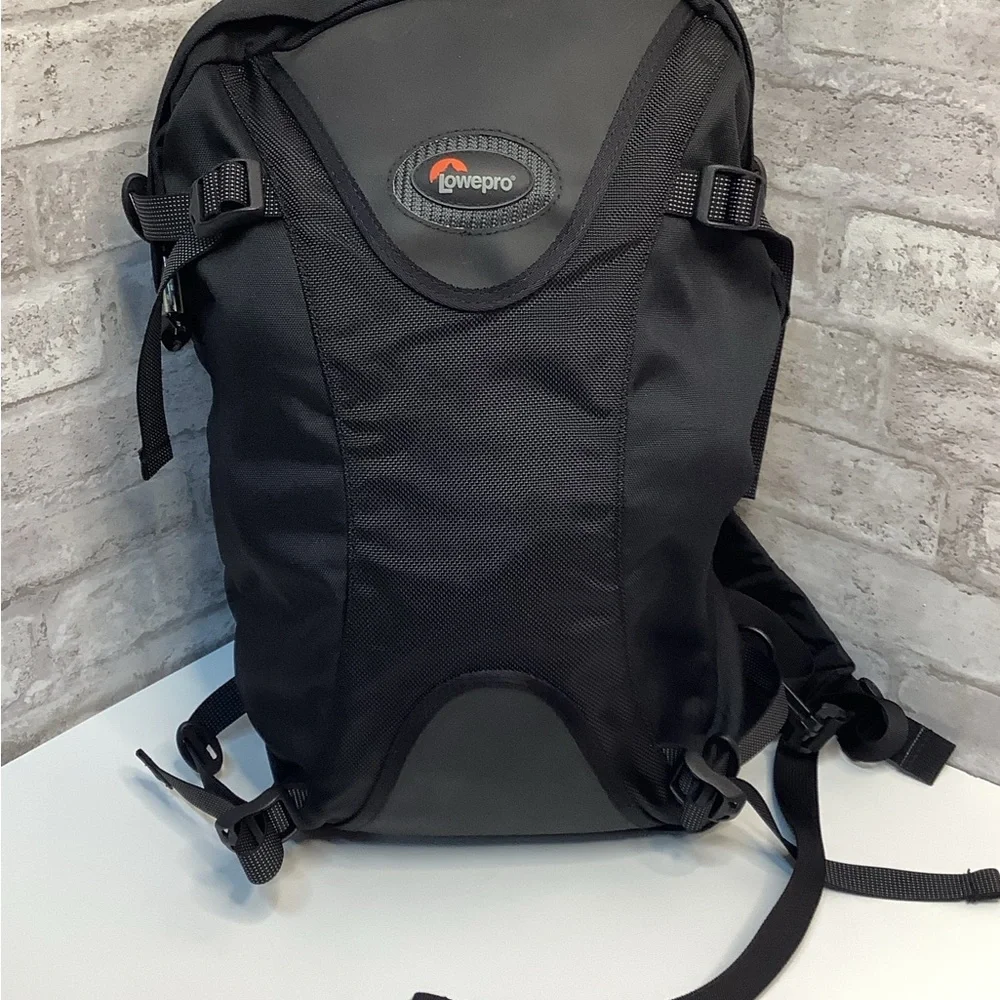 Lowepro Backpack Black Camara Carrier Case Accessories Men’s Travel Rare